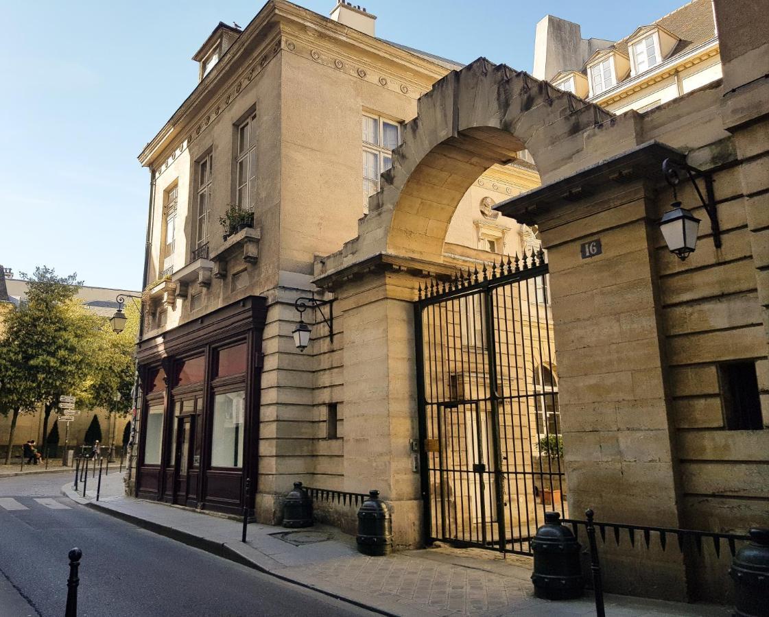 Assia & Nathalie - Luxury B&B Marais Paris Exterior foto